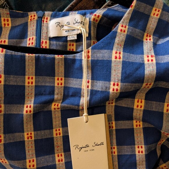 Rujuta Sheth Dana Top Classic Grid - Picture 6 of 7